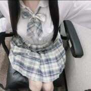 ヒメ日記 2025/10/24 13:20 投稿 ゆうな 学校帰りの妹に手コキしてもらった件 梅田