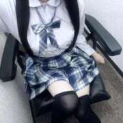 ヒメ日記 2025/10/25 13:10 投稿 ゆうな 学校帰りの妹に手コキしてもらった件 梅田