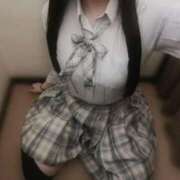 ヒメ日記 2026/03/15 18:40 投稿 ゆうな 学校帰りの妹に手コキしてもらった件 梅田