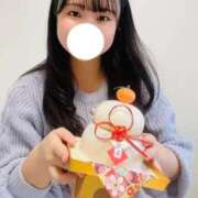 めろん 驚き鏡開き🎉 エデン