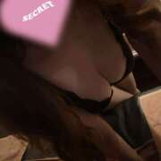 ヒメ日記 2025/04/30 12:13 投稿 まりか プールサイド