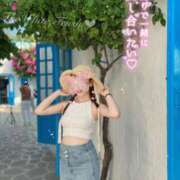 てんし 出勤👼🏻𓈒𓂂🩵こんにちは3月🌷🕊 The White