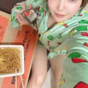 ヒメ日記 2025/08/29 03:50 投稿 みどり 君を舐めたくて学園