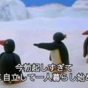 ヒメ日記 2025/05/23 15:02 投稿 涼村くるみ 全裸美女からのカゲキな誘惑