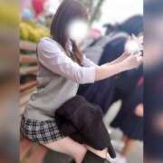 ヒメ日記 2025/10/10 09:28 投稿 うらん アラモード