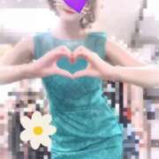 ヒメ日記 2025/10/19 18:13 投稿 ゆかり VIVIDCREWマダムセカンドバージン 梅田店