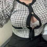 ヒメ日記 2025/11/02 14:18 投稿 ニジマス　虹鱒 女の子市場