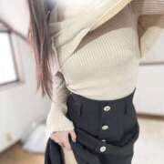 凛音　りり【新妻】 出勤♡ isai～愛妻