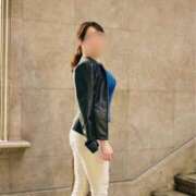 ヒメ日記 2025/12/13 12:02 投稿 新門 しおり 白夜