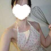 あき 口移し CECIL