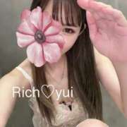 Yui いつもお疲れ様?? THE RICH