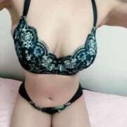 さや 卒業式☺️✨✨ 奥様の実話 谷九店