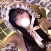 あんず 事前予約完売‼️🌸 E+アイドルスクール新宿・歌舞伎町店