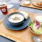 ヒメ日記 2025/06/22 08:01 投稿 サツキ マテリアル