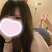 りり こんにちは プールサイド