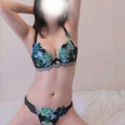 ヒメ日記 2025/10/19 12:00 投稿 ことり 世界のあんぷり亭 新宿総本店