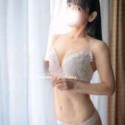 芳野(よしの) 求め合い Chaleur (シャルール)