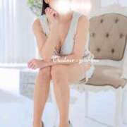 芳野(よしの) 比較級ではなく最上級 Chaleur (シャルール)