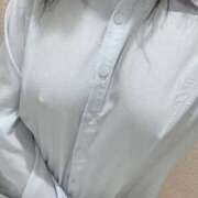 ヒメ日記 2025/12/22 13:42 投稿 光月ひかり 全裸美女からのカゲキな誘惑