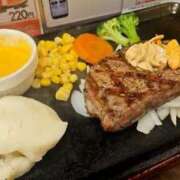 ヒメ日記 2025/08/29 22:42 投稿 根本るりか 全裸美女からのカゲキな誘惑