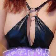 ヒメ日記 2025/09/07 08:12 投稿 根本るりか 全裸美女からのカゲキな誘惑