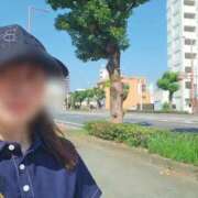 ヒメ日記 2025/10/02 09:22 投稿 根本るりか 全裸美女からのカゲキな誘惑