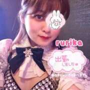 ヒメ日記 2025/10/04 11:02 投稿 根本るりか 全裸美女からのカゲキな誘惑