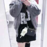 ひいろ 明日出勤🎀 横浜・関内サンキュー