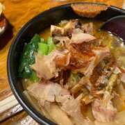 ヒメ日記 2025/01/28 07:32 投稿 ユリ あいらぶゆー