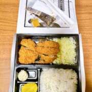 ヒメ日記 2024/12/28 20:09 投稿 神美さくらこ 全裸にされた女たちor欲しがり痴漢電車