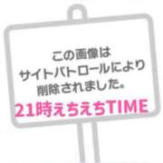 ヒメ日記 2025/05/16 18:48 投稿 神美さくらこ 全裸にされた女たちor欲しがり痴漢電車
