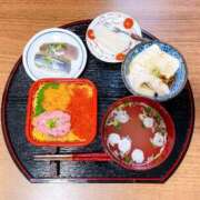 ヒメ日記 2025/09/01 12:47 投稿 神美さくらこ 全裸にされた女たちor欲しがり痴漢電車