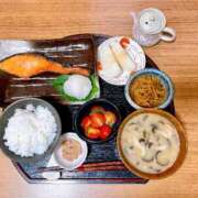 ヒメ日記 2025/09/05 18:41 投稿 神美さくらこ 全裸にされた女たちor欲しがり痴漢電車