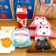 ヒメ日記 2025/10/23 09:48 投稿 神美さくらこ 全裸にされた女たちor欲しがり痴漢電車