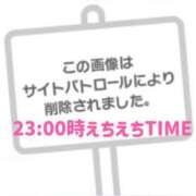 ヒメ日記 2025/10/27 18:39 投稿 神美さくらこ 全裸にされた女たちor欲しがり痴漢電車