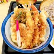 ヒメ日記 2025/11/27 17:58 投稿 神美さくらこ 全裸にされた女たちor欲しがり痴漢電車