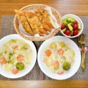 ヒメ日記 2026/03/05 16:01 投稿 神美さくらこ 全裸にされた女たちor欲しがり痴漢電車