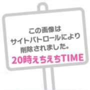 ヒメ日記 2026/05/13 18:43 投稿 神美さくらこ 全裸にされた女たちor欲しがり痴漢電車