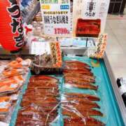 ヒメ日記 2026/05/30 12:04 投稿 神美さくらこ 全裸にされた女たちor欲しがり痴漢電車