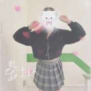 ヒメ日記 2025/10/04 09:27 投稿 あまね 電車ごっこ