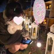 ヒメ日記 2025/12/12 12:33 投稿 にこる 素敵な女の子は好きですか？