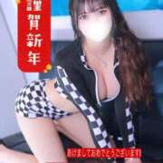 ヒメ日記 2026/01/01 01:18 投稿 にこる 素敵な女の子は好きですか？
