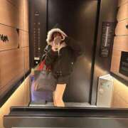 ヒメ日記 2026/01/28 07:18 投稿 にこる 素敵な女の子は好きですか？