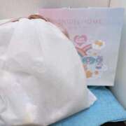 ヒメ日記 2025/10/12 18:42 投稿 仲川しょうこ 全裸美女からのカゲキな誘惑