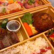 浜北 すみれ【プレミアキャスト】 肉と寿司、どっちを選ぶ？ 人妻の雫　福山店