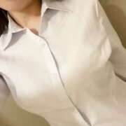 ヒメ日記 2025/02/15 19:13 投稿 あやめ もしも素敵な妻が指輪をはずしたら・・・カーラ