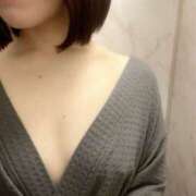 ヒメ日記 2025/03/01 18:53 投稿 あやめ もしも素敵な妻が指輪をはずしたら・・・カーラ