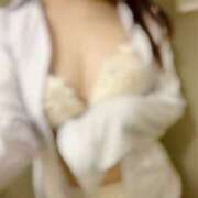 ヒメ日記 2025/11/17 18:13 投稿 あやめ もしも素敵な妻が指輪をはずしたら・・・カーラ