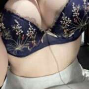 ヒメ日記 2025/04/21 12:35 投稿 上村あすみ 全裸美女からのカゲキな誘惑