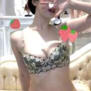 ヒメ日記 2025/06/22 23:27 投稿 上村あすみ 全裸美女からのカゲキな誘惑